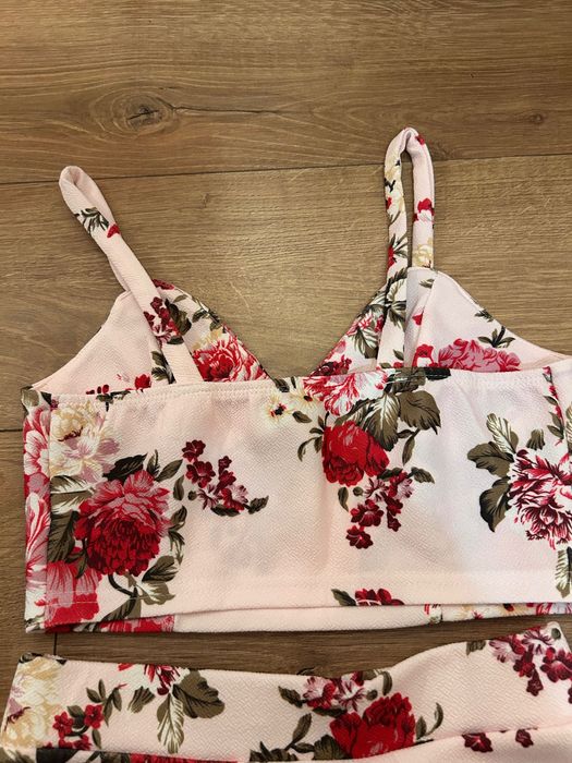 Флорален комплект бледо розово xs/s