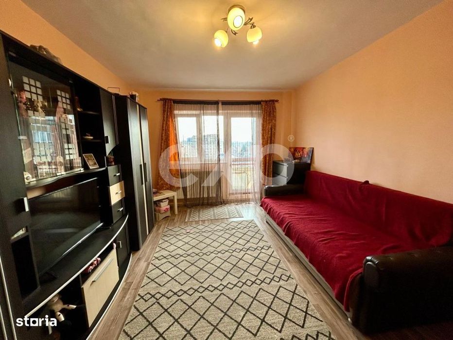 Apartament cu 3 camere de vanzare – zona Calea Bucuresti - Judetean