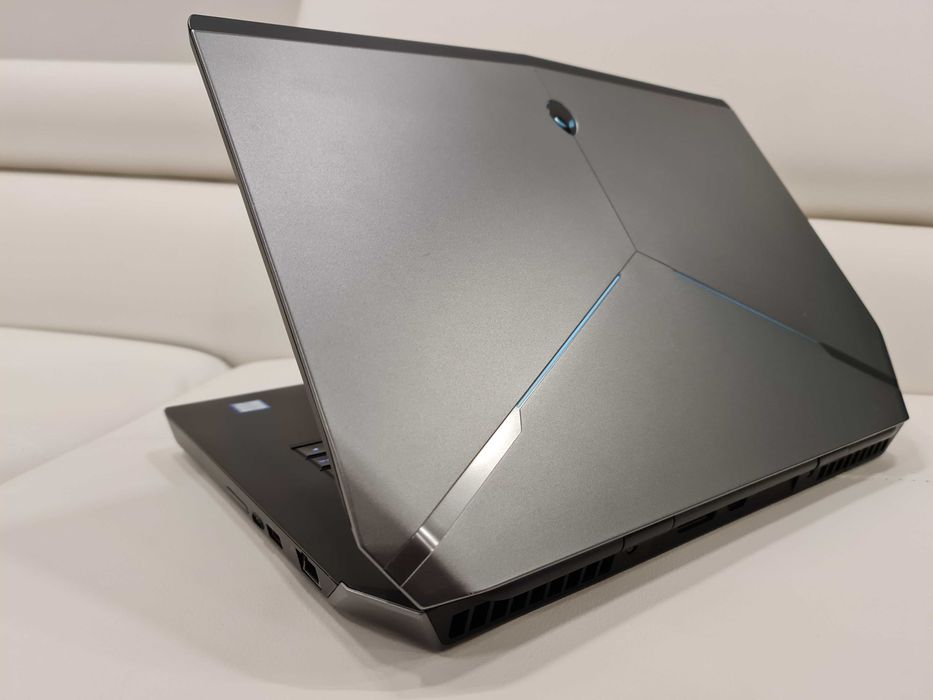 Laptop performant ALIENWARE , intel core i7- ,ram 16 gb, video 6 gb nvidia ,  gaming, grafica, editare foto-video, etc