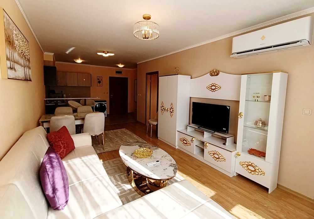 Продава се Двустаен апартамент в Банско - 70 кв.м за 972 €/кв.м - Снимка #1