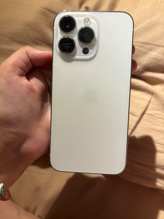 Iphone 13 pro white