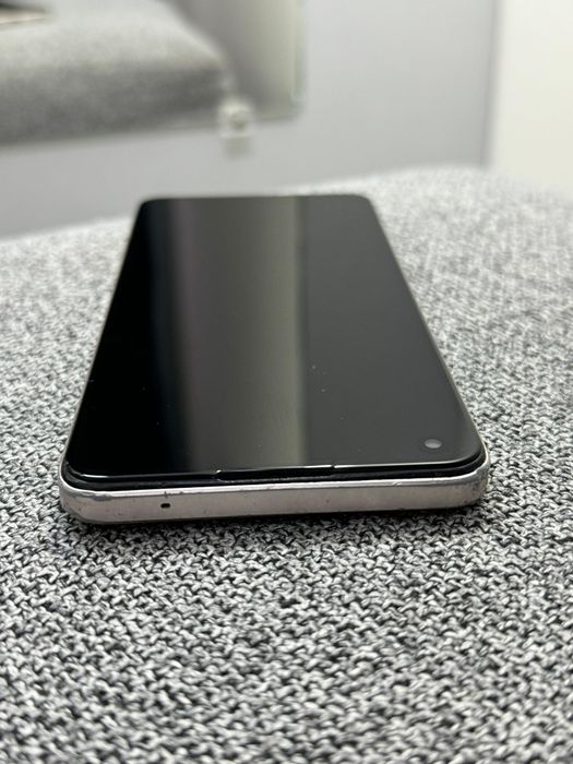 Oppo Reno 7 телефон