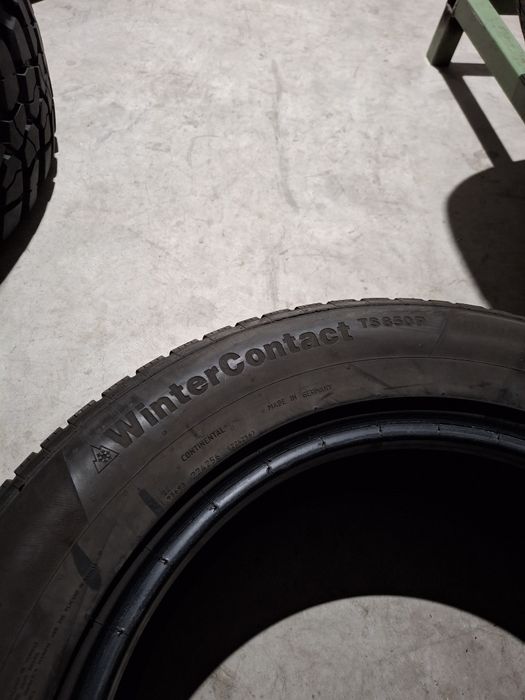 2 Anvelopele de iarnă ms 235 60 r18 Continental