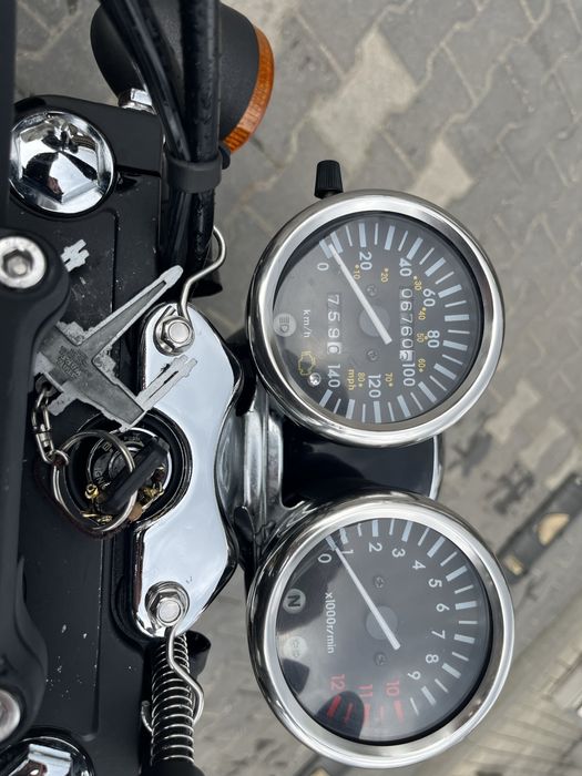 Motocicleta Keeway Superlight 125