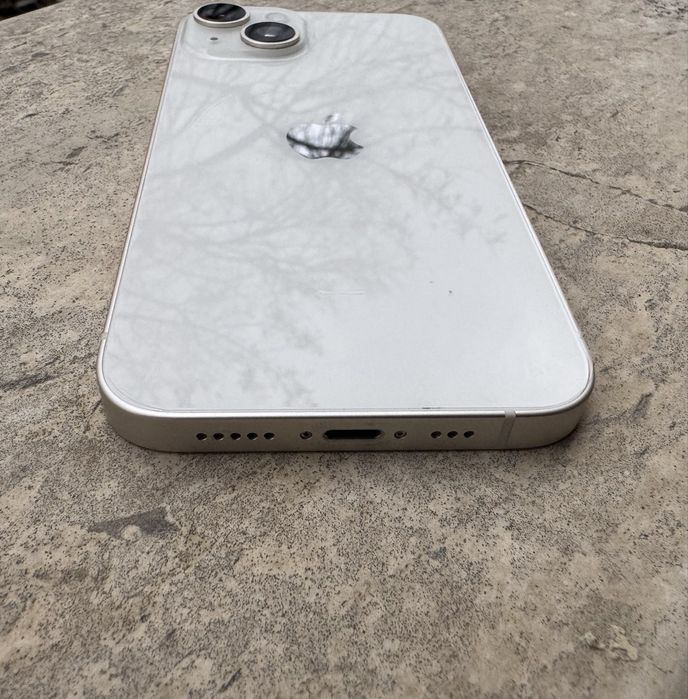 IPHONE 14 много запазен