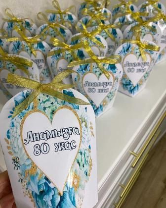 Тойбастар бонбоньерки