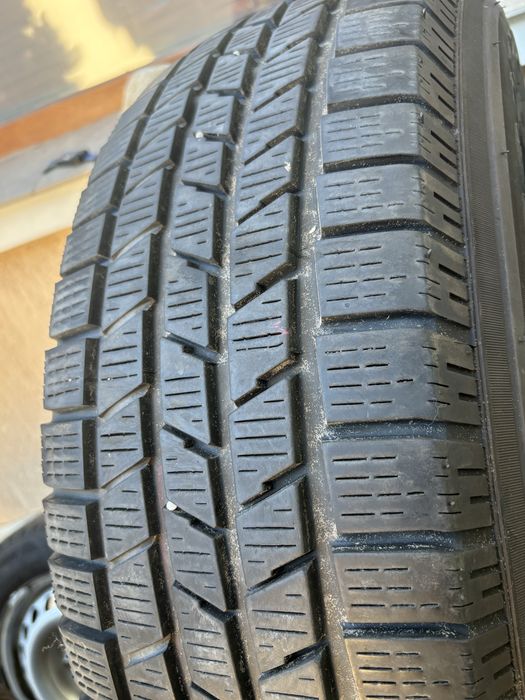 Зимни гуми 235/65/18 Pirelli