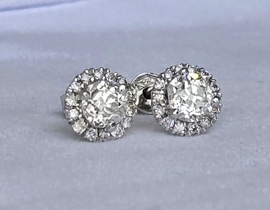 Cercei din aur alb 14k cu diamante naturale 1,10ct.
