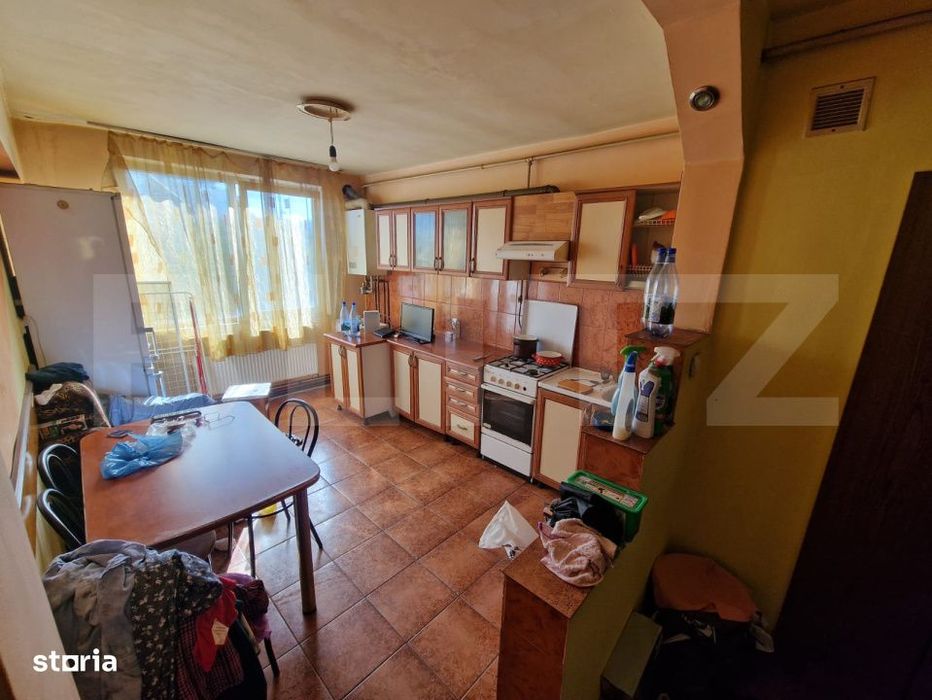 Garsoniera de 34 mp, etajul 1, zona Decebal