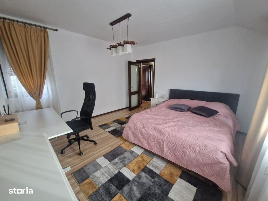 Tatarasi Str. Ion Creanga apartament 85 mp + parcare proprie