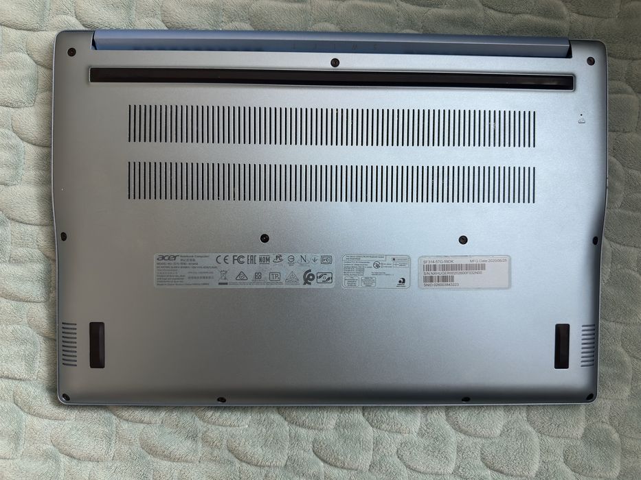 Ноутбук Acer Swift 3 в синем цвете
