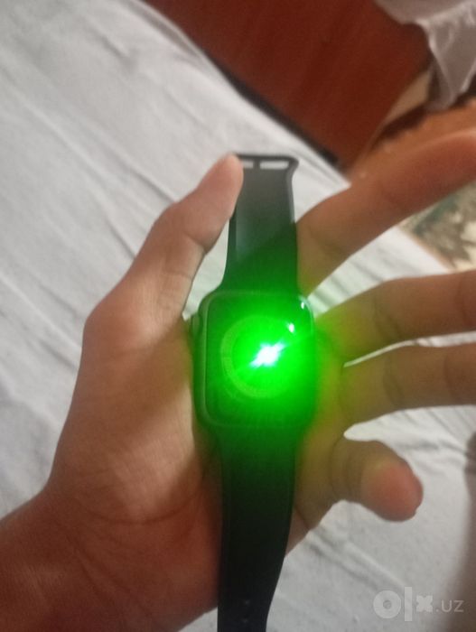 Smart watch iconic
