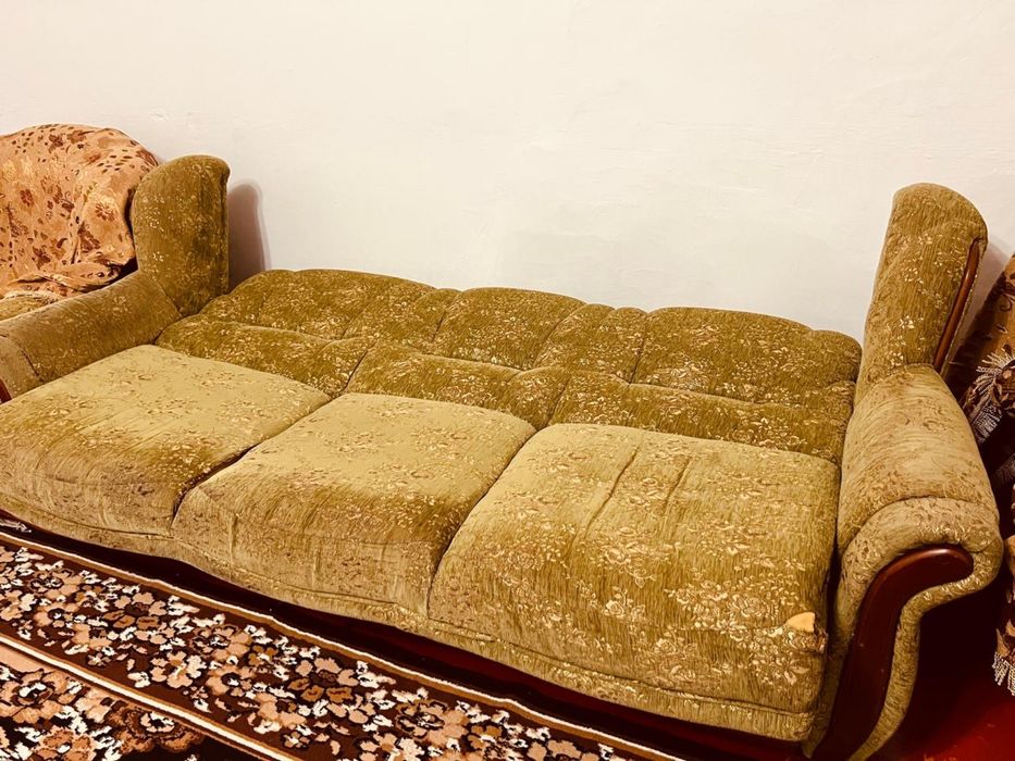 Срочно диван +2 кресло