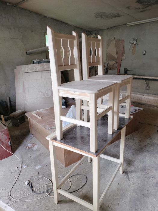 Mese de exterior și scaune.