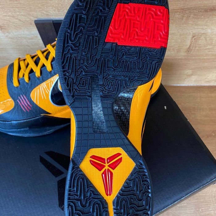 Nike Kobe 5 Protro Bruce Lee 43 Баскетболни Кецове + Кутия