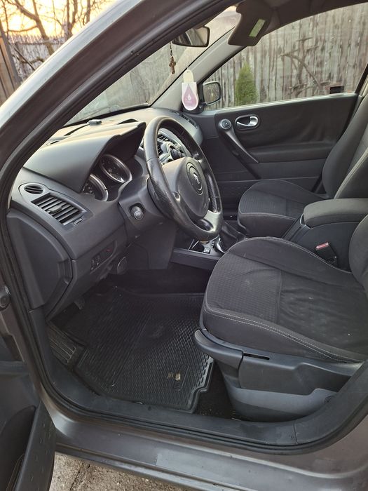 Vând Renault Megane 1,6 16v+ GPL