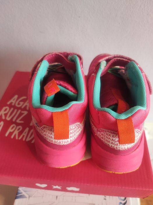 Детски пролетно-есенни спортни обувки" Prada".