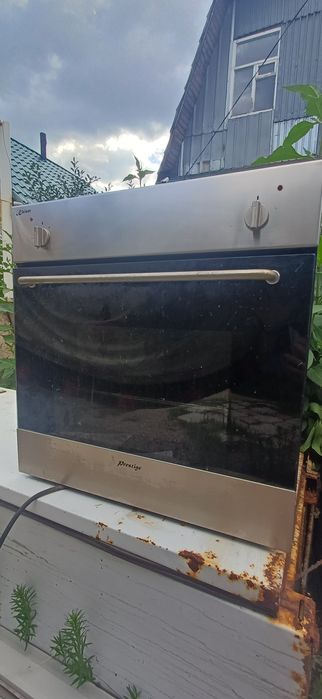 Продам духовку надо помыть