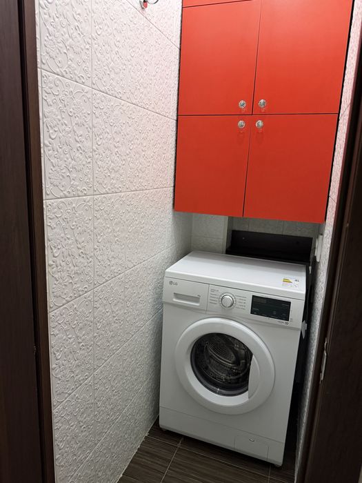 продается 3 комнатная квартира