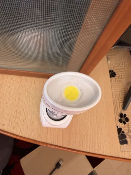 lanternă de urgență Xtralite NiteSafe Maxi cu lumină de veghe