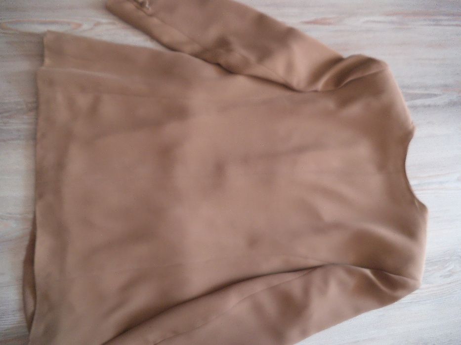 Дамско официално сако размер 48