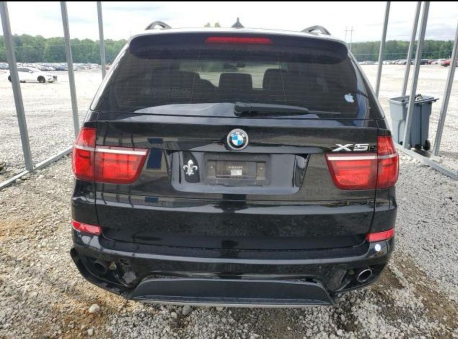 Продам BMW EX5 2011 по запчастям