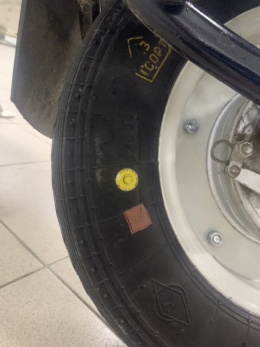 Мотороллер электрон, вятка вп-150м