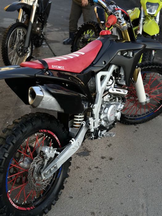 Продам эндуро 300 кубов