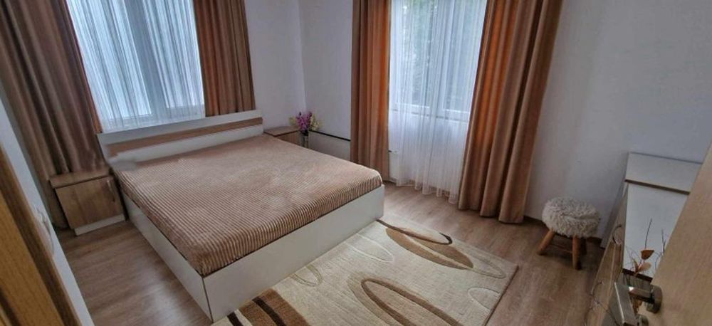 Дава се под наем Тристаен апартамент в София, Триъгълника - 80 кв.м за 750 € - Снимка #4