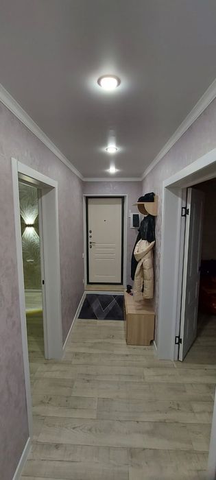Продам трехкомнатную квартиру