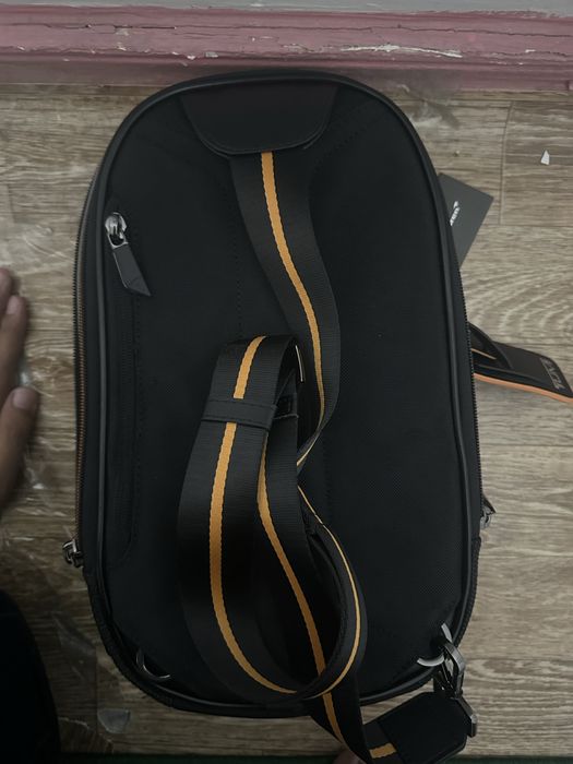 Сумка через плечо, McLaren Tumi