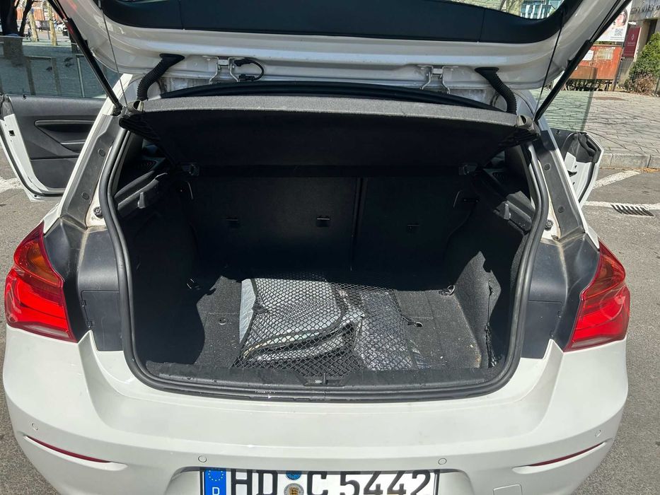 BMW 116i (fabricație 2016, prima înmatriculare 2017)