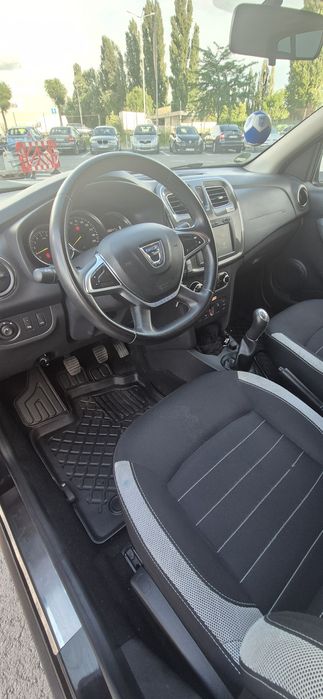 Vând Dacia Sandero Stepway 2 fabricație 2019 ,benzină ,înmatriculat, stare foarte bună.