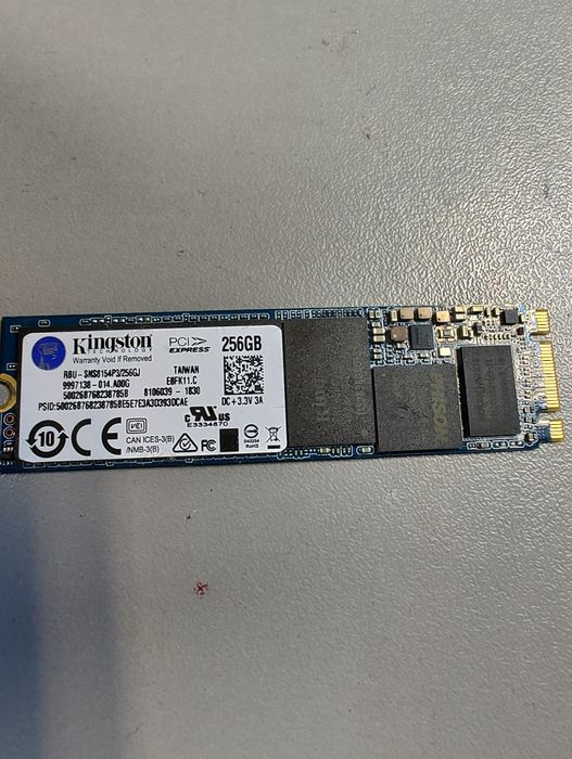 SSD 256gb NVME  kingstone