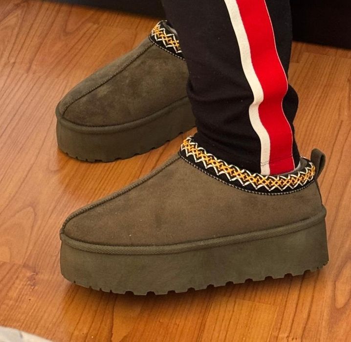 Ghete stil UGG dama noi