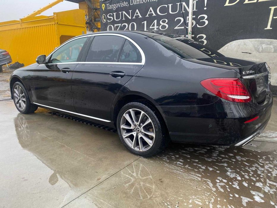 dezmembrez mercedes E class W213/far w213/ bara fata w213