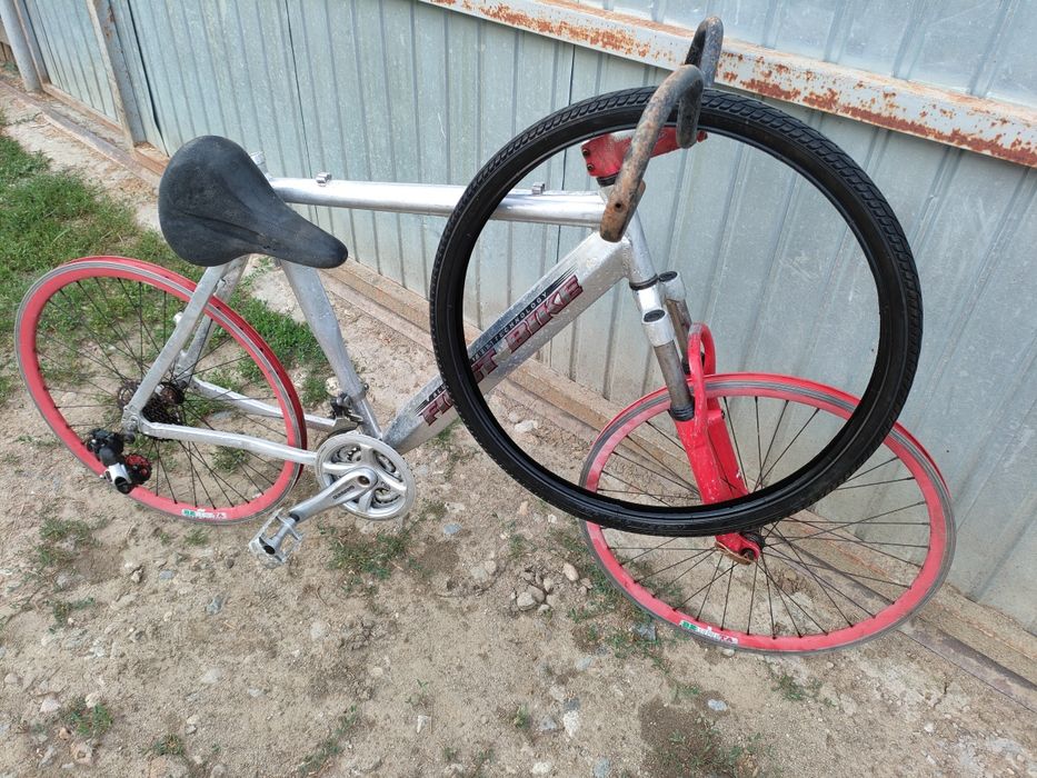 Vand biciclete de strada / mtb