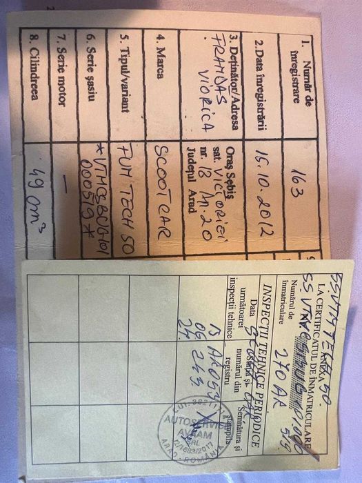 Vand motociclu cu 3 roti