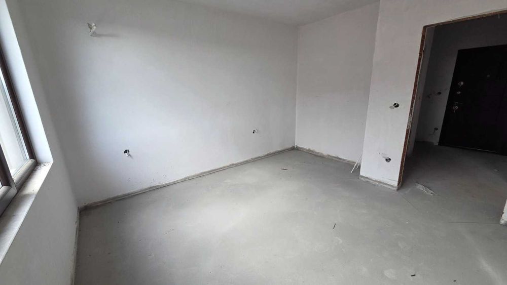 Продава се Тристаен апартамент в Свиленград - 106 кв.м за 11321 €/кв.м - Снимка #2