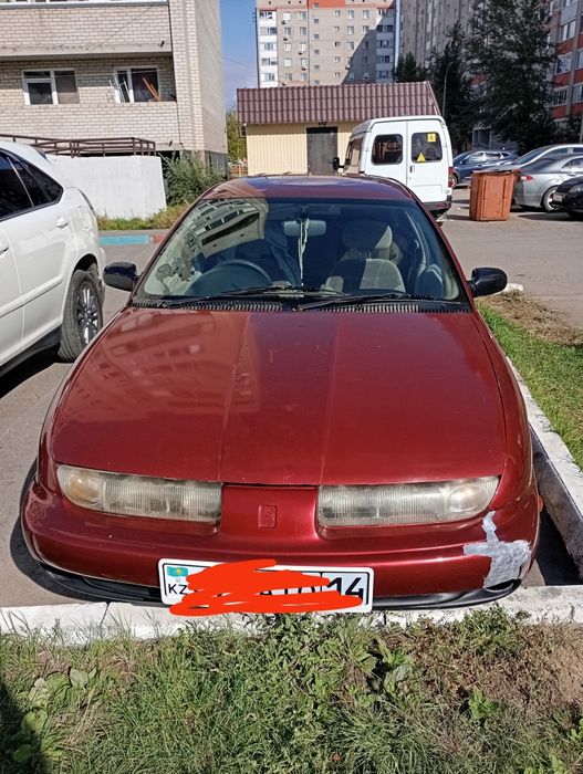 Продам машину Saturn