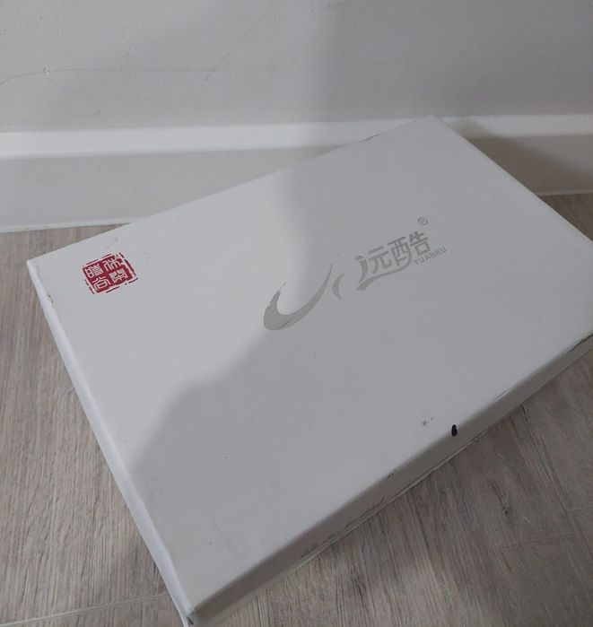 Продаются кроссовки