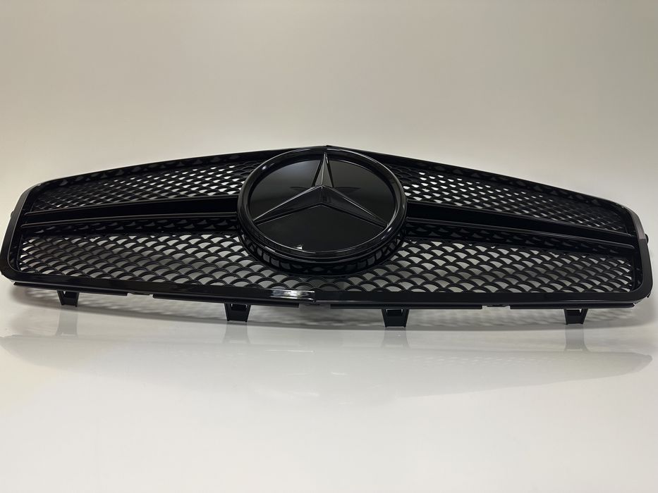 Решетка за Mercedes E Class W212 09-12 AMG Black