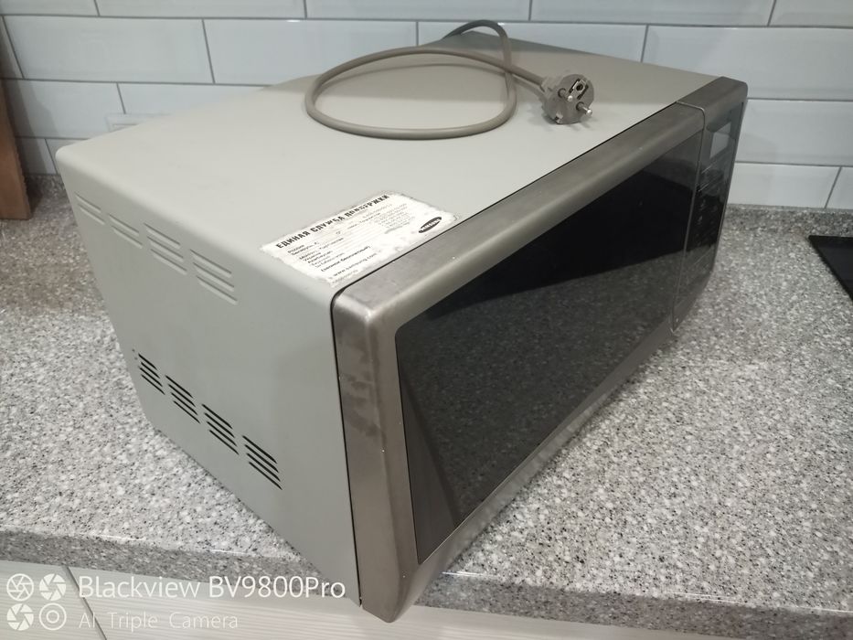 Микроволновка Samsung.
