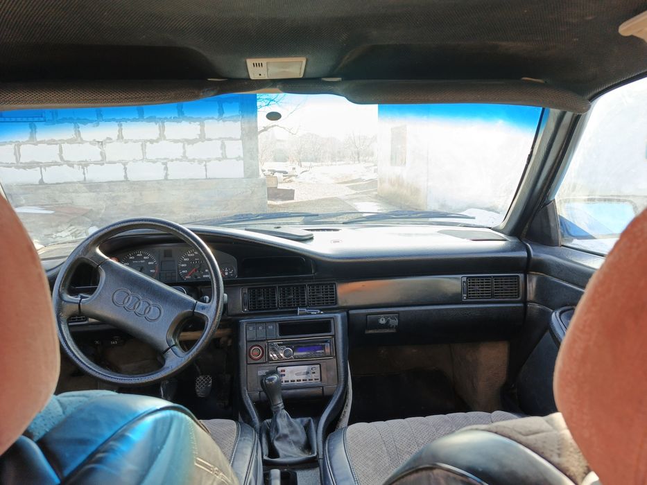 Продается Audi 100