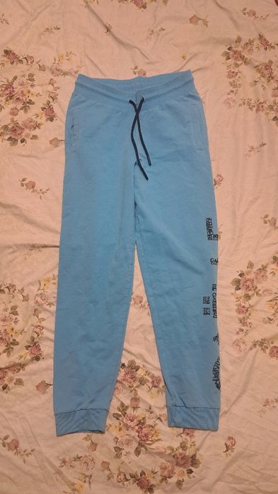 Pantaloni albastri pentru copii
