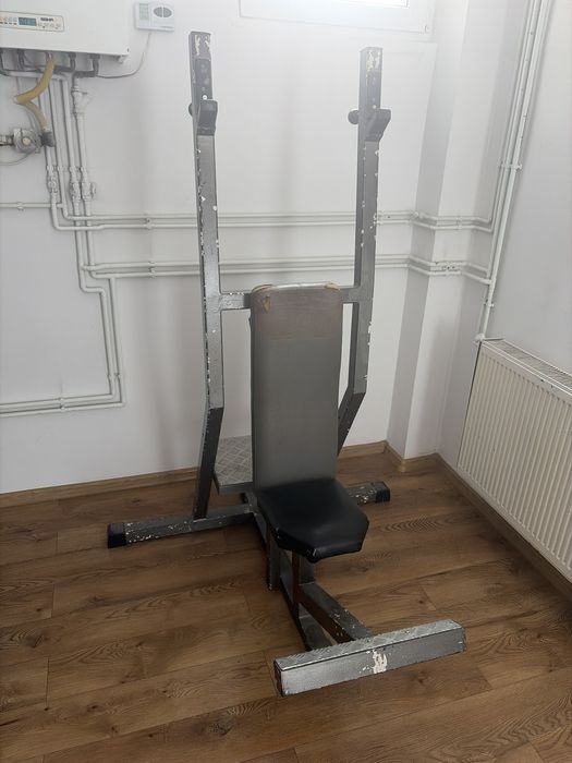 Banca umeri technogym