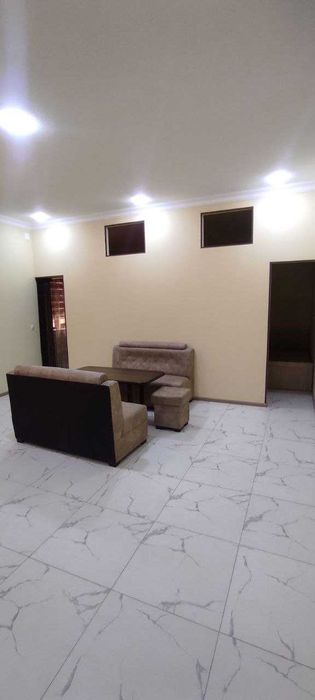 квартира апартаменты 2 комн, в новом доме, мебель, р-н Хазора