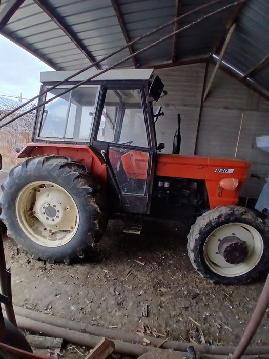 Tractor Fiat 640 dtc