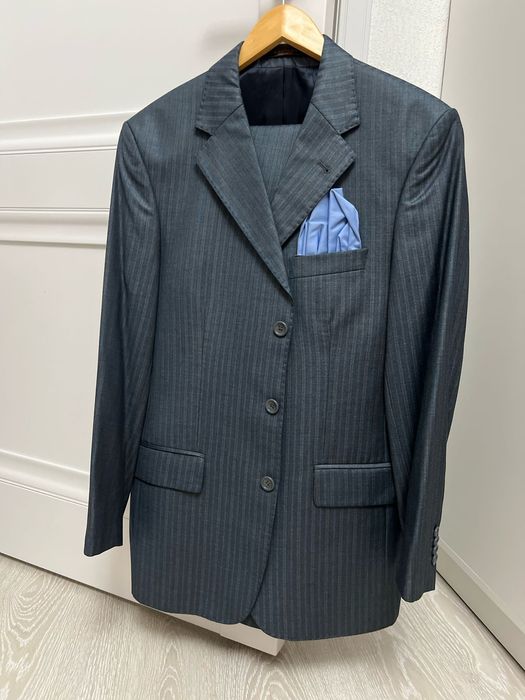 Костюм мужской классический