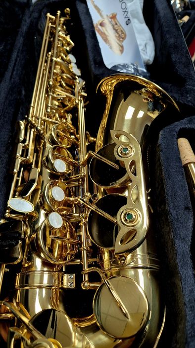 Алт Саксофон Ново